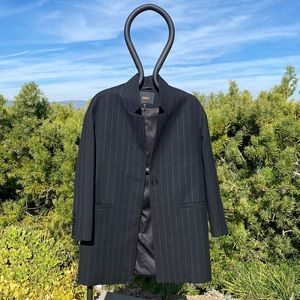 Regent Collar Pinstriped Coat 🖤